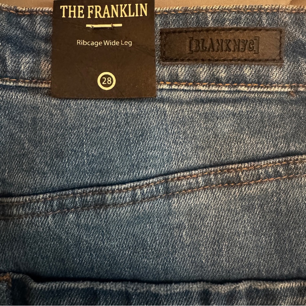 Blank NYC Women's Frayed Hem Wide Leg Jeans - Blue - Picture 5 of 6